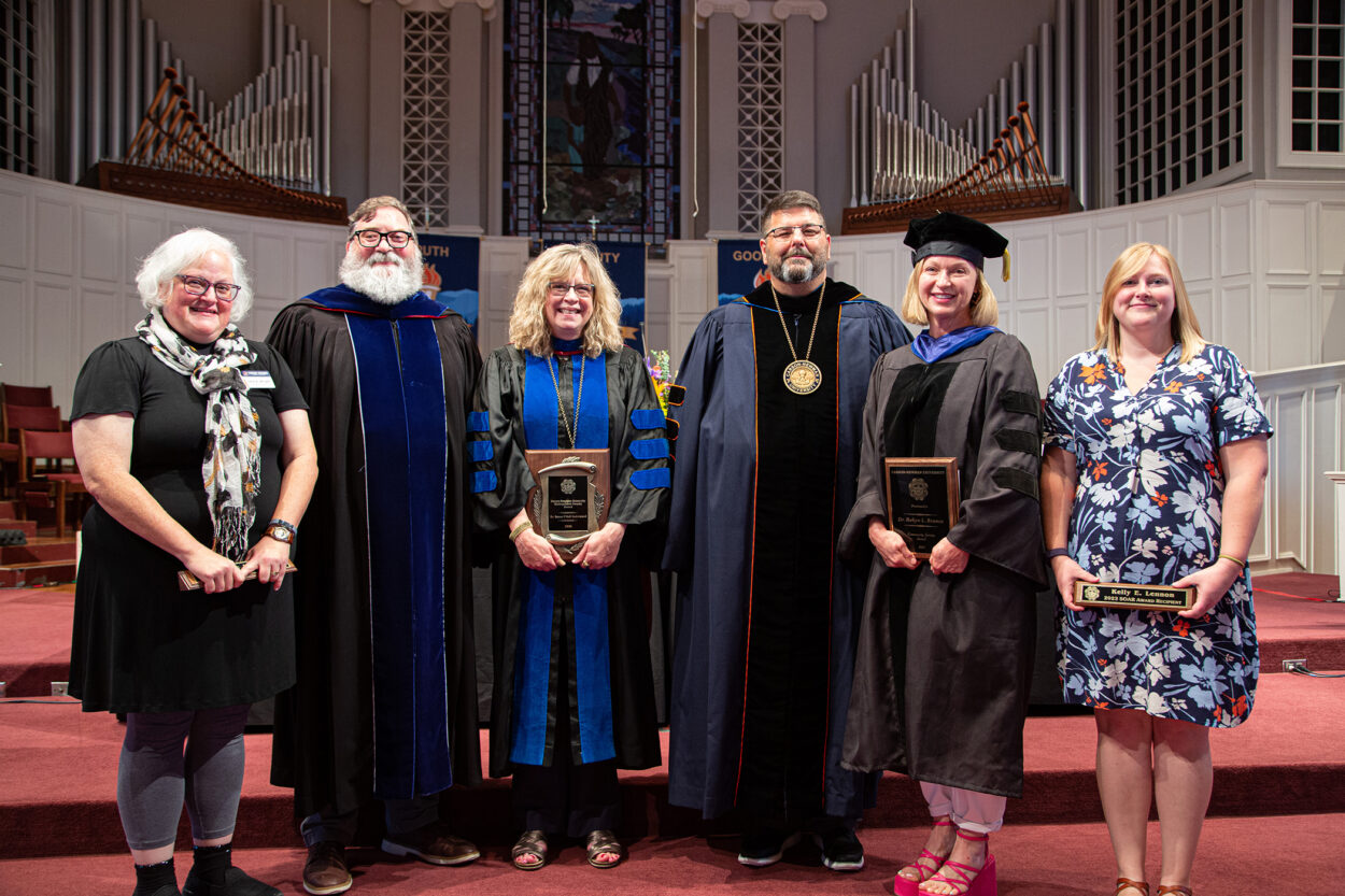 Carson-Newman University presents highest faculty, staff honors 